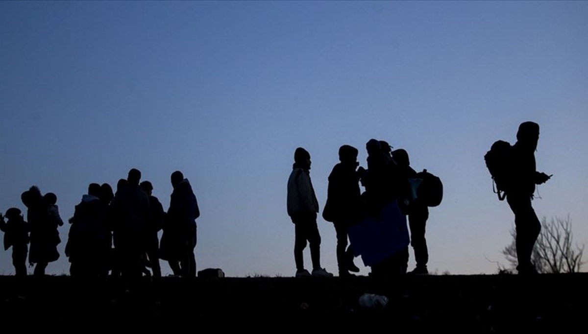 Kırklareli'nde 12 düzensiz göçmen yakalandı