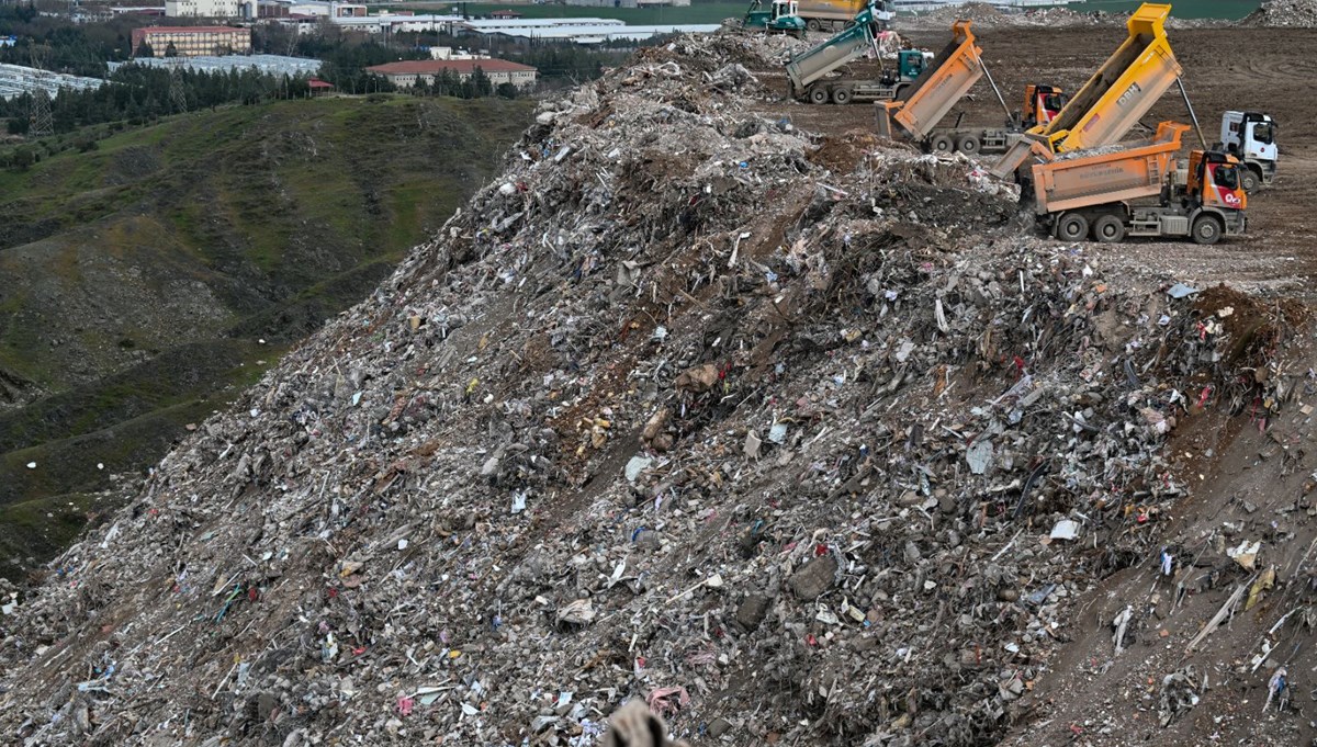 Kahramanmaraş'taki deprem enkazlarından 1,4 milyon ton hafriyat taşındı