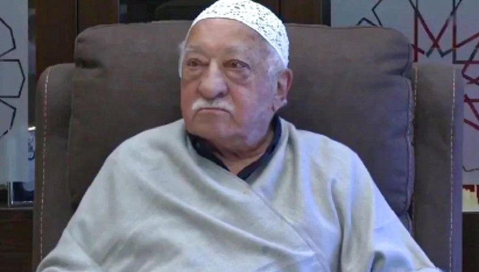 Kumpaslardan darbe girişimine: Teröristbaşı Gülen'in kirli geçmişi!