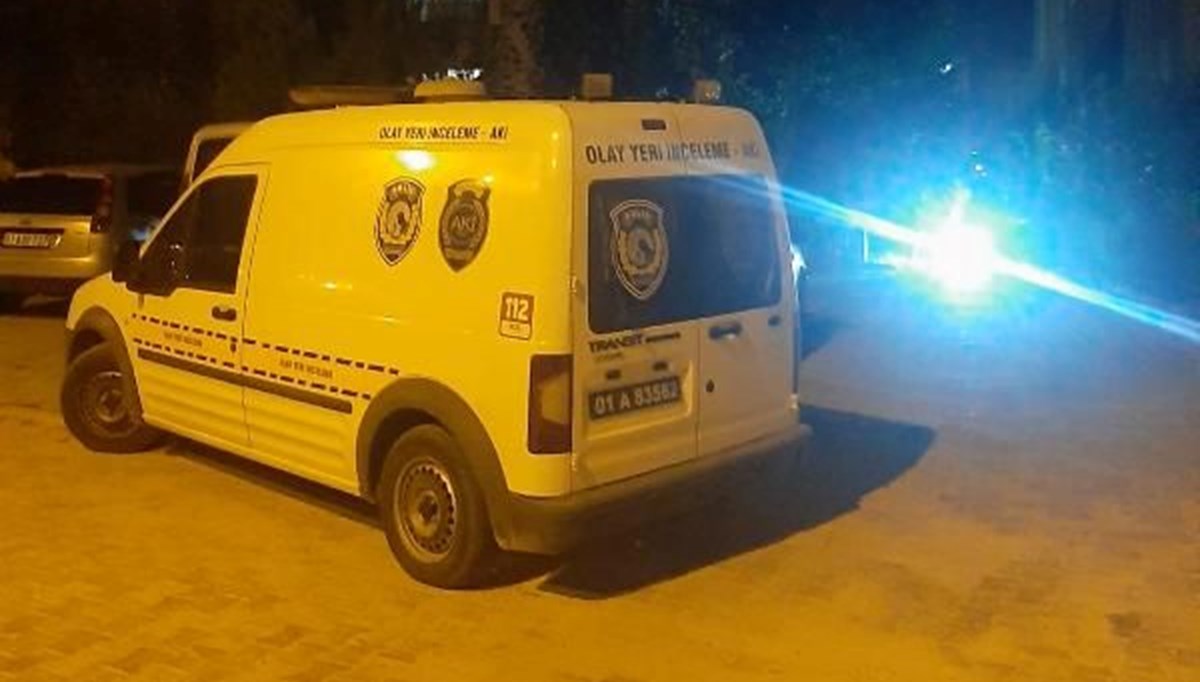 Adana'da ev sahibi dehşet saçtı: Kiracıları anne ile oğlunu bıçakla yaralayıp, köpeklerini öldürdü