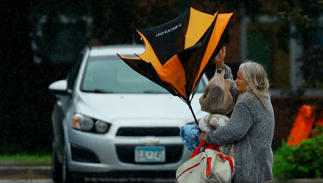 ABD'yi yüzyılın kasırgası vurdu: Milton, Florida'da dört can aldı