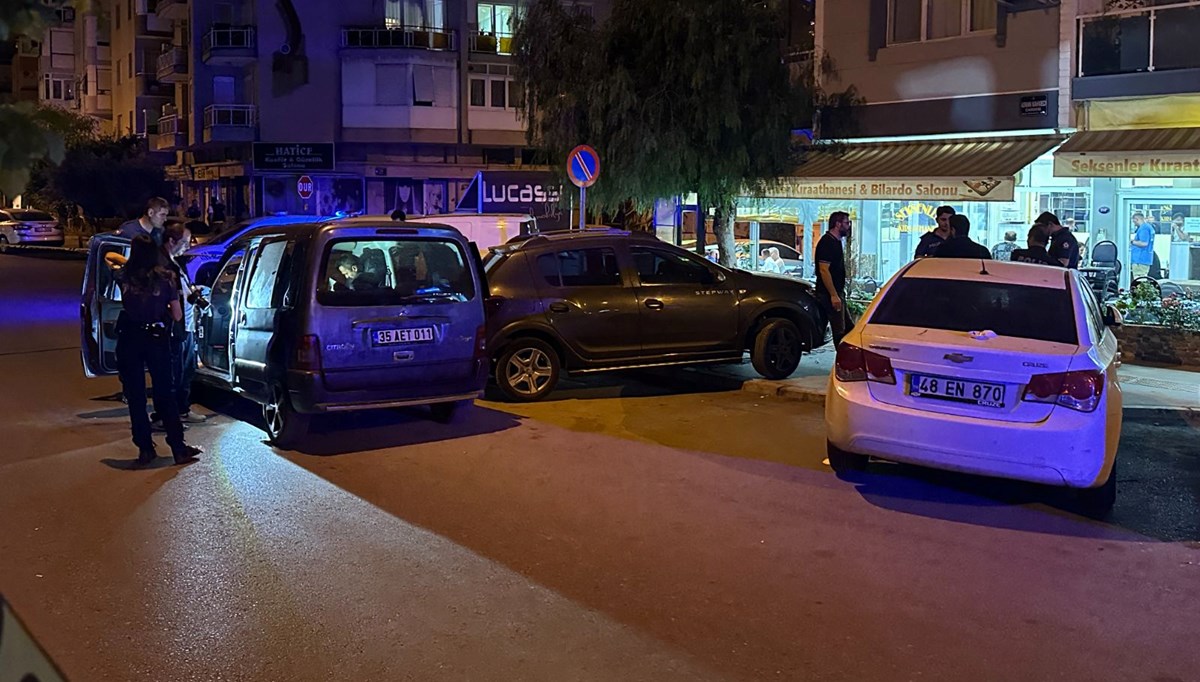 İzmir'de kıraathane önünde çatışma: 1 ölü, 2 yaralı