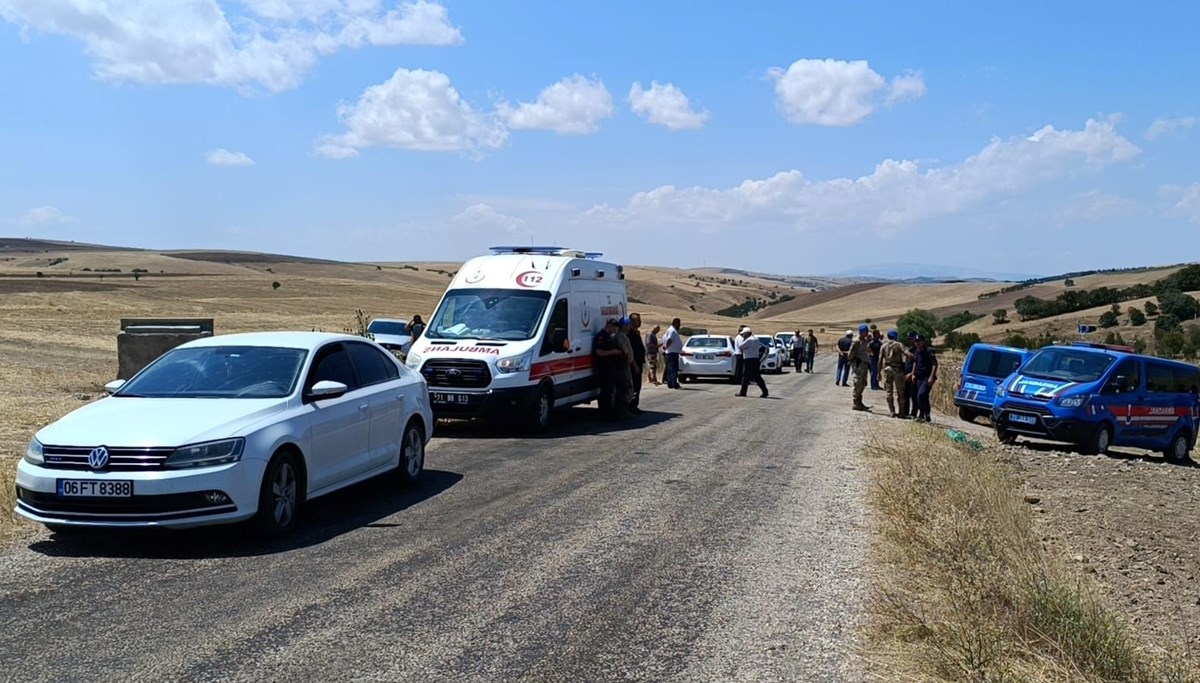 Tarla sulama katliamı: Baba, oğlu ve torunu öldü