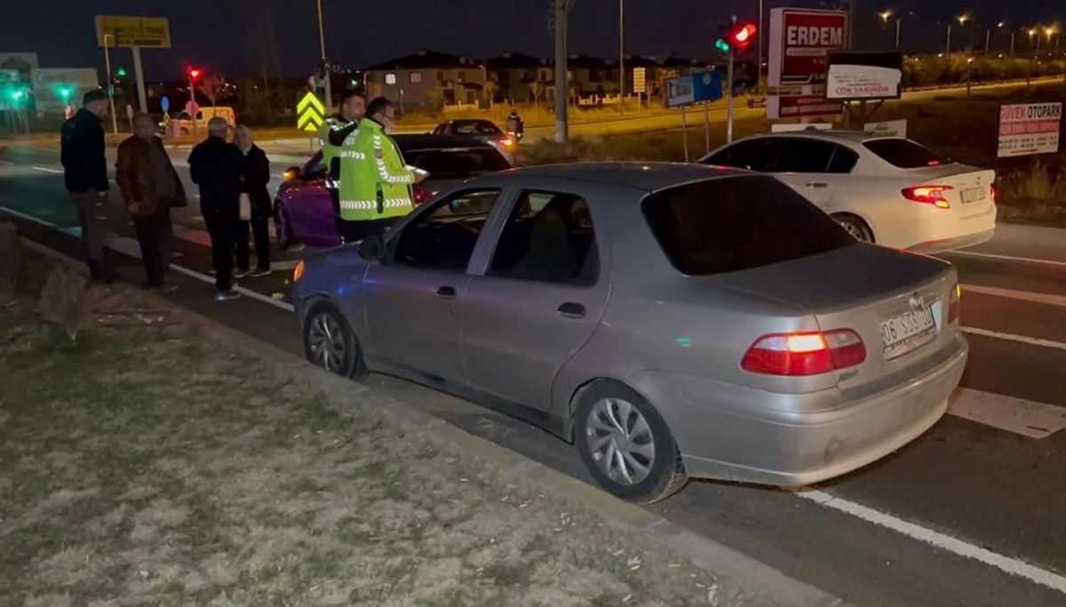 Aksaray'da iki otomobil çarpıştı: 1 kişi yaralandı