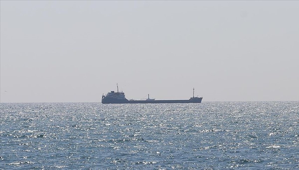 Yemen'deki Husiler: İsrail'e giden gemilerin geçişini engelleyeceğiz