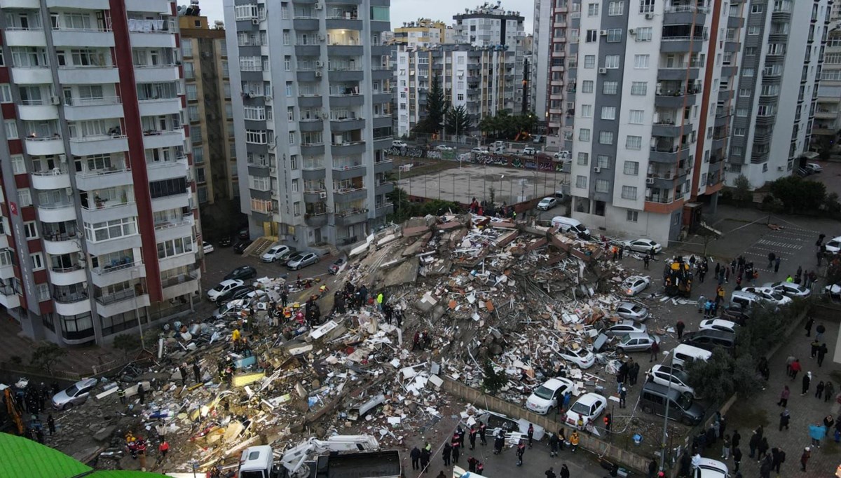 Kahramanmaraş'taki depremin ardından siyasilerden taziye mesajları